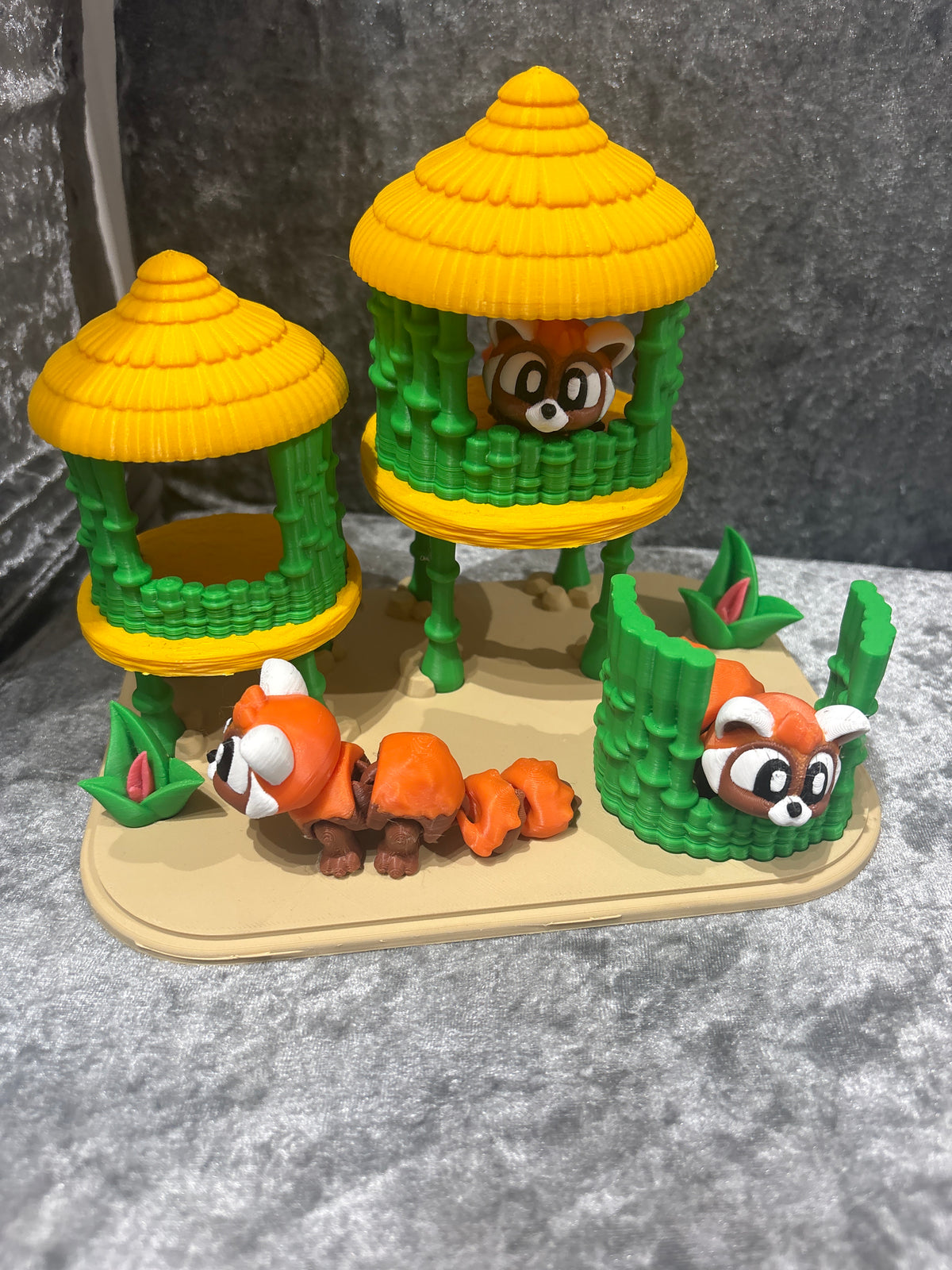 Cute little Red Panda Set