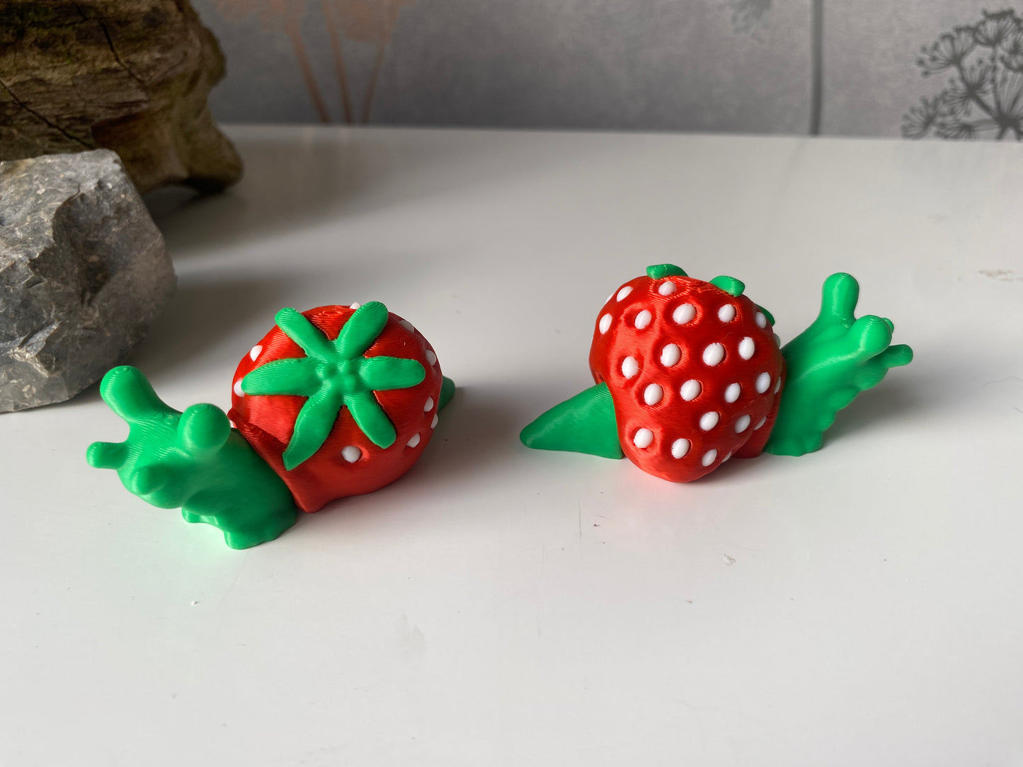 Flexi Strawberry Snail