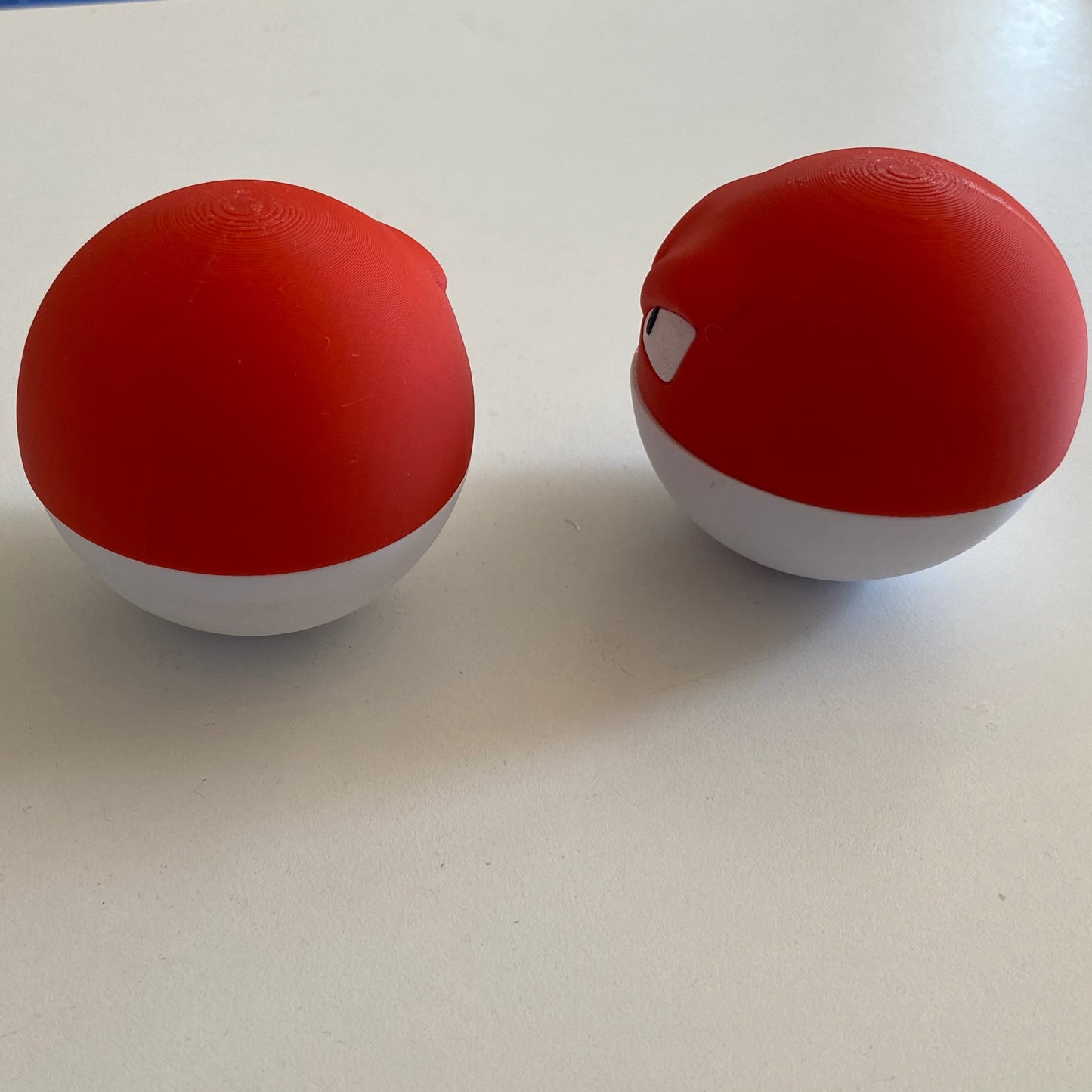 0100 Voltorb