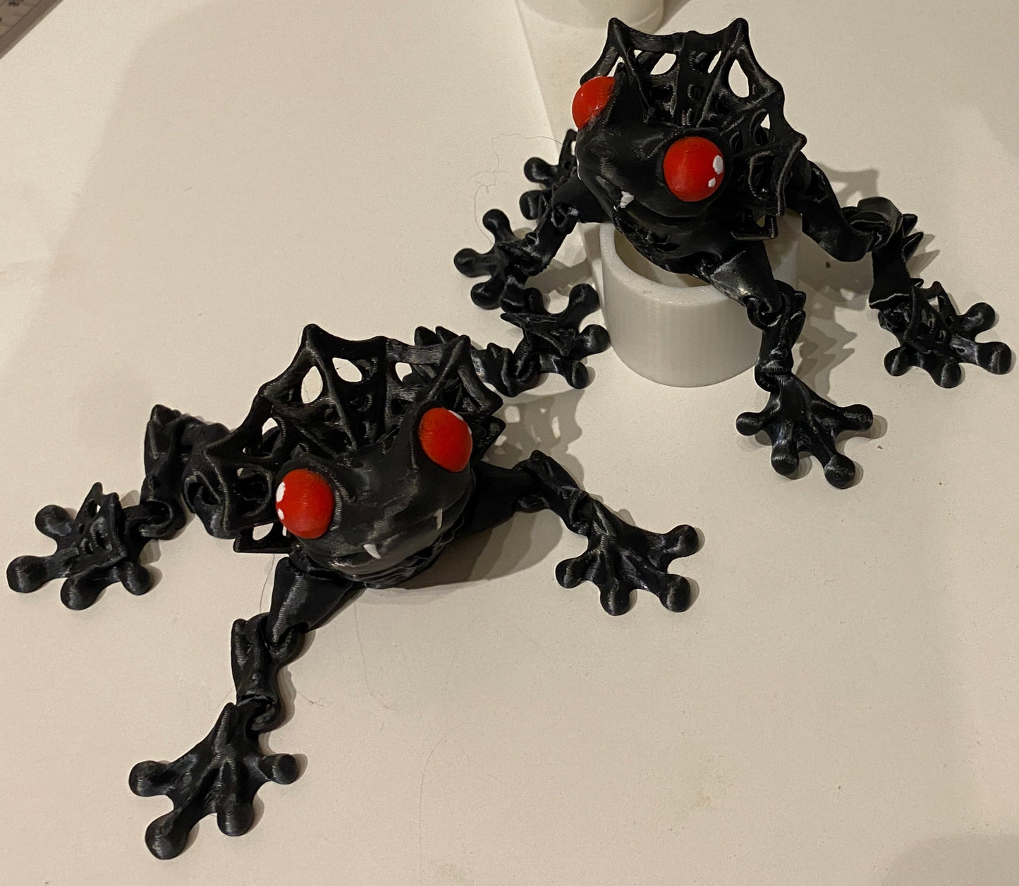 Flexi Vampire Frog
