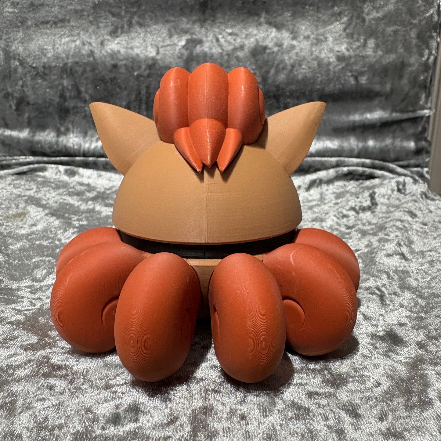 0037 Vulpix Ball