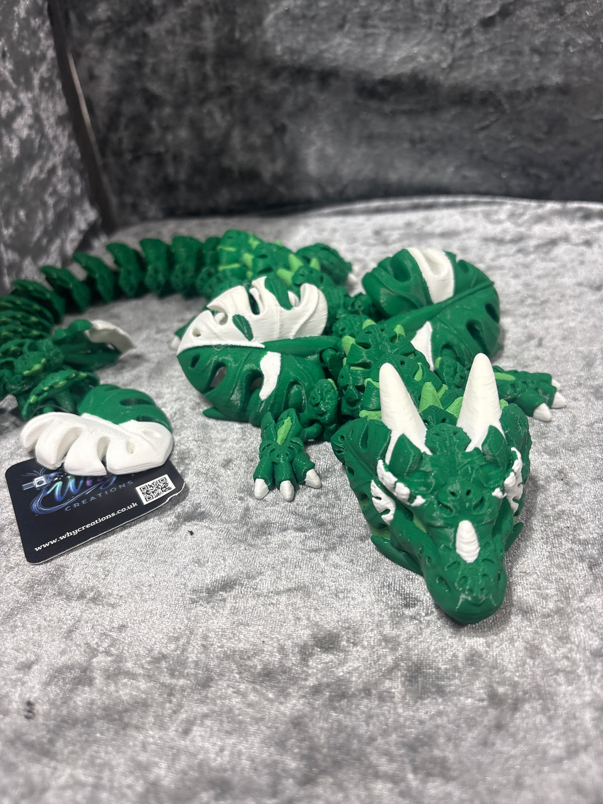 Leaf Monstera Dragon